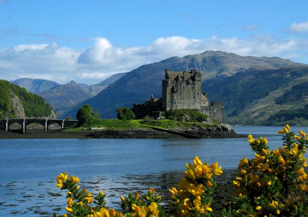 Eilean Donan Castle Scottland Family Travel Tips